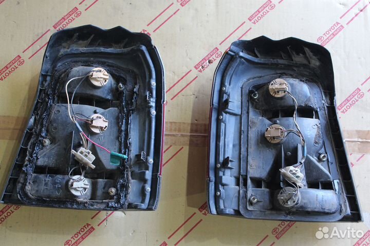 Фонари задние Subaru Forester SF