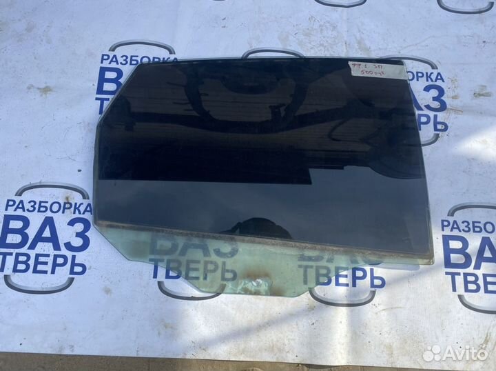 Стекло дверное Форд Фокус 1