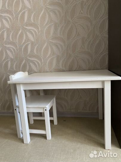 Детский стол и стул