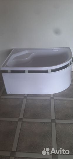 Акриловая ванна угловая120на80