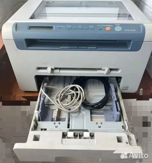Продам принтер мфу Samsung SCX-4220