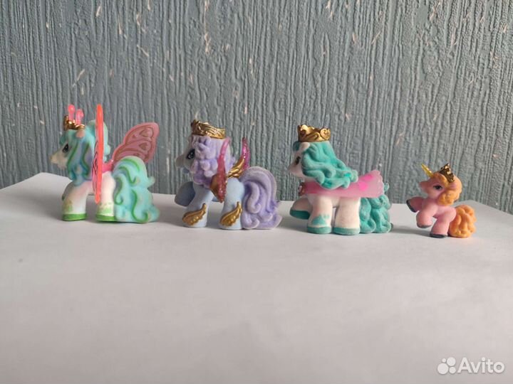 Коллекционные фигурки пони