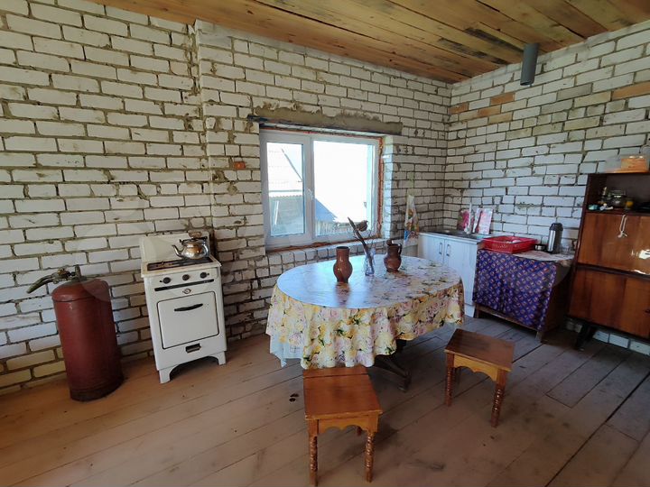 Дом 196 м² на участке 21,5 сот.