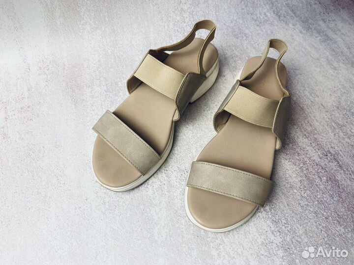 Сандалии 37