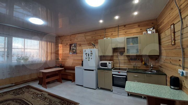 Дом 109 м² на участке 6 сот.