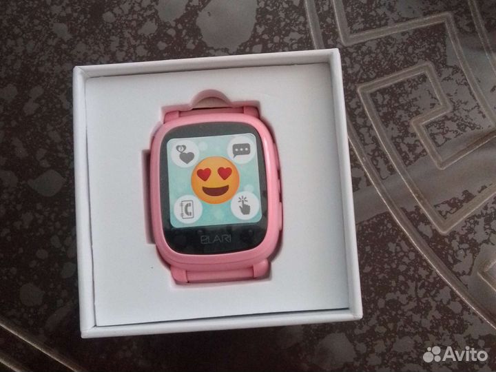 Часы телефон