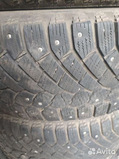 Continental ContiIceContact 215/60 R16