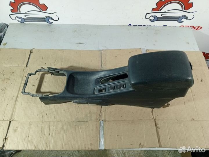 Консоль кпп Nissan Almera Classic
