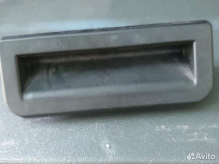 VAG Кнопка открывания багажника