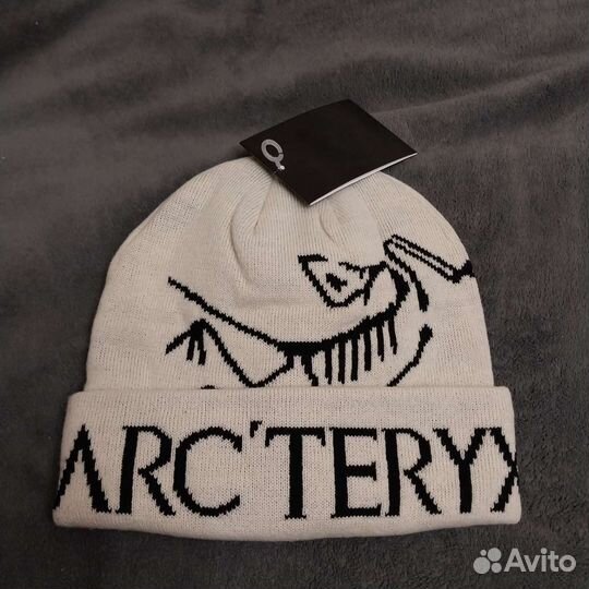 Шапка arcteryx