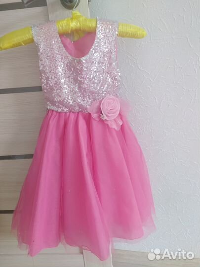 Платье 32 размер