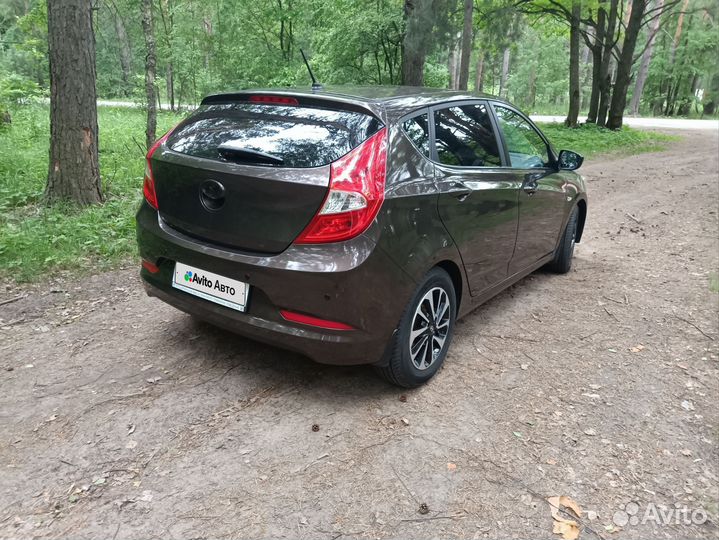 Hyundai Solaris 1.4 AT, 2015, 116 500 км