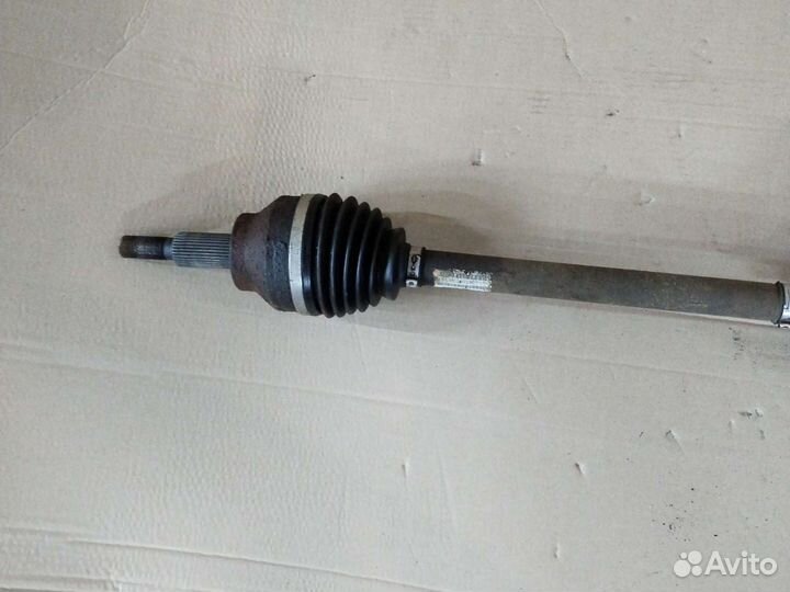 Привод правый jeep grand cherokee с 2013г 5212471