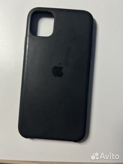 Чехлы на телефон iPhone 11