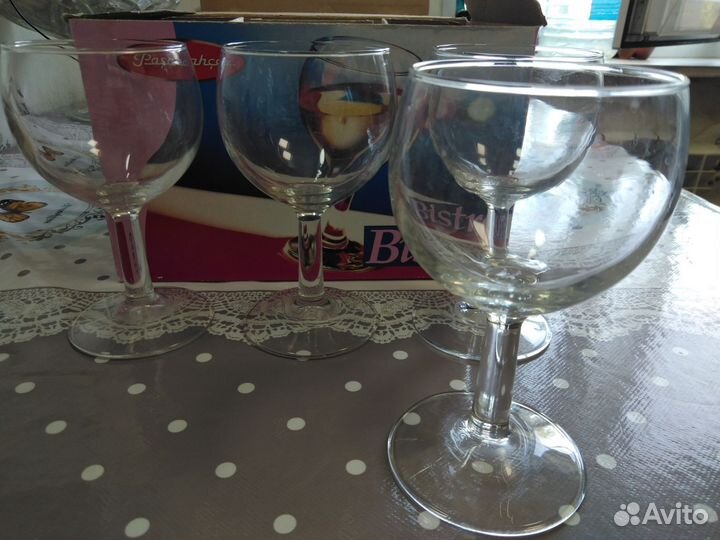 Новые фужеры в упаковке