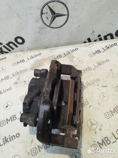 Суппорт тормозной передний правый Mercedes R-Class