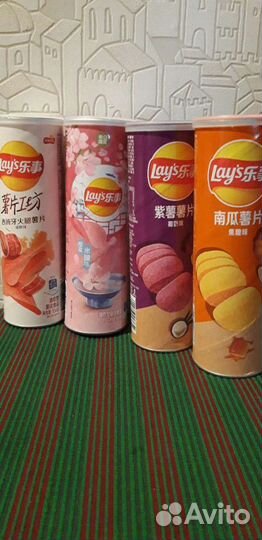 Банки от чипсов Lay's