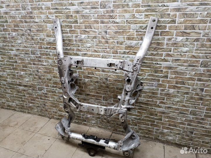 Балка подвески передняя Land Rover Range Rover