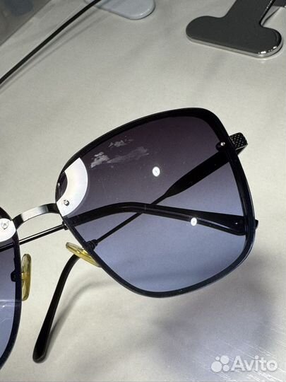 Солнцезащитные очки женские