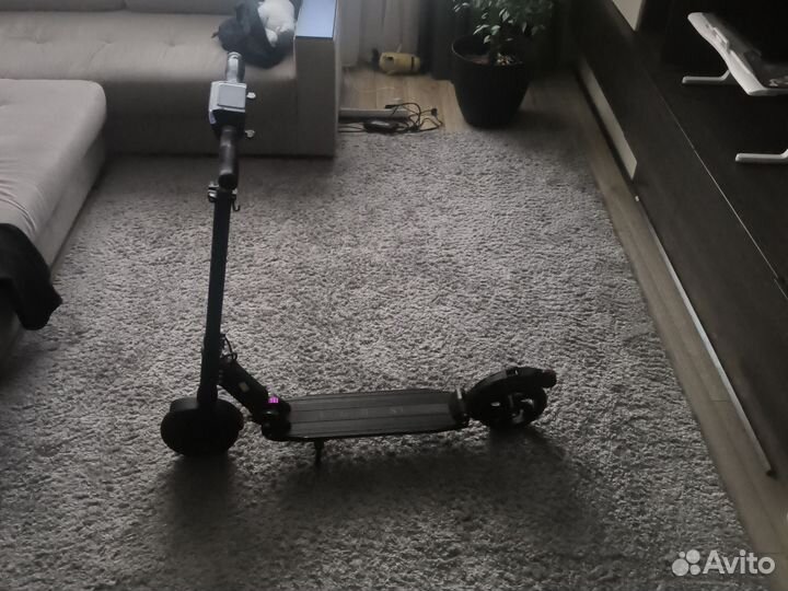 Самокат взрослый электрический бу