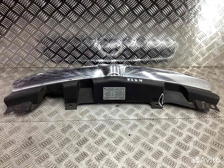 Решетка радиатора Opel Zafira B