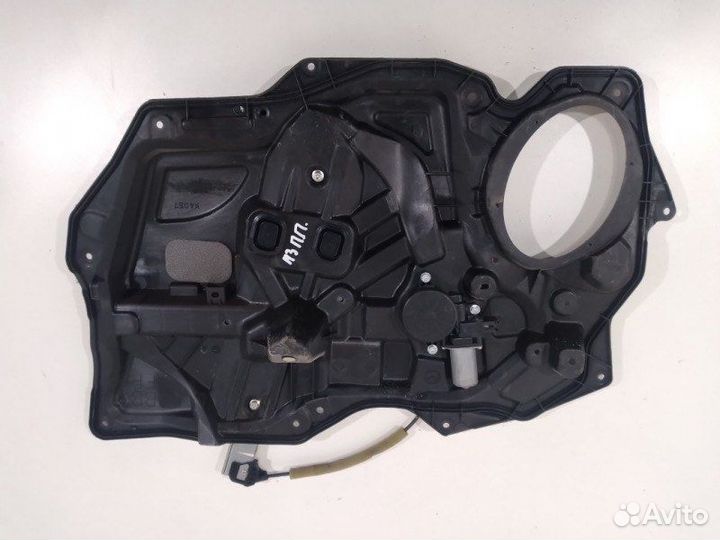 Стеклоподъемник передний правый Mazda 3 BL