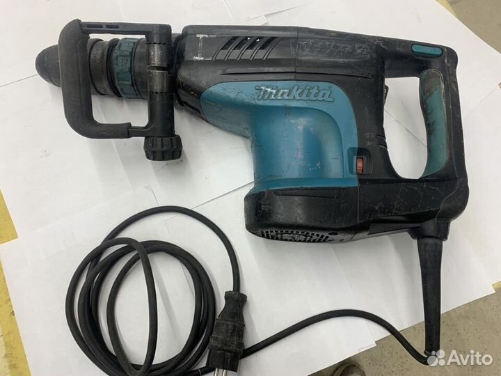 Отбойный молоток Makita HM 1203C. 01908