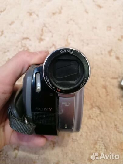 Видеокамера sony handycam