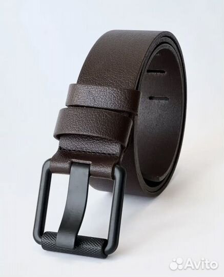 Новый кожаный ремень в подарочной упаковке