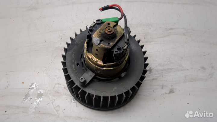 Двигатель отопителя Peugeot Partner, 1999