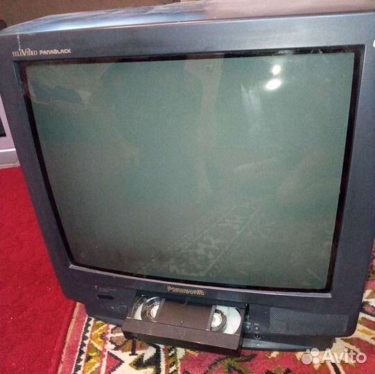 Телевизор panasonic с приставкой и пультом