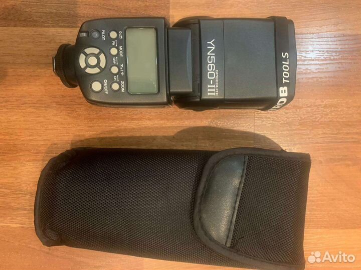 Вспышка yongnuo 560 iii