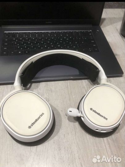 Наушники Steelseries Arctis 5