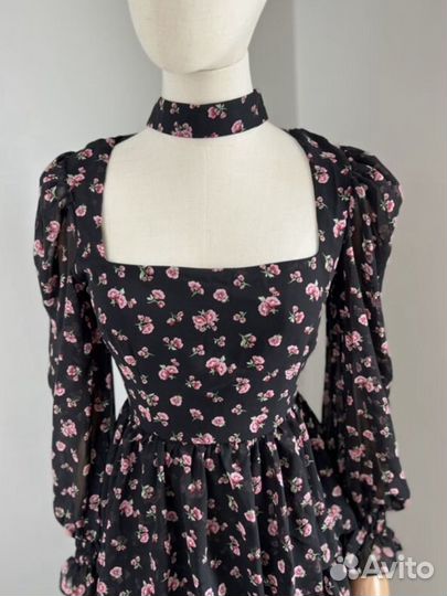 Платье roses and lace