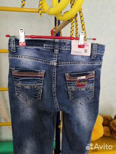 Джинсы на девочку Tommy Hilfiger