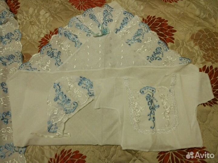 Комплект на выписку из 4х предметов