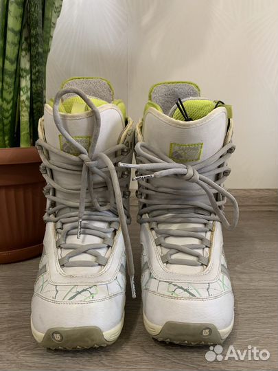 Сноубордические ботинки Burton Sapphire 37-38,5р