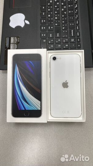iPhone SE (2022), 64 ГБ