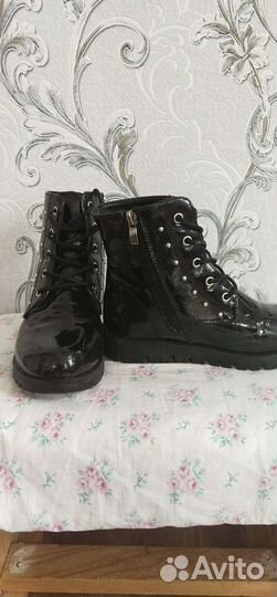 Ботинки для девочки 33 размер