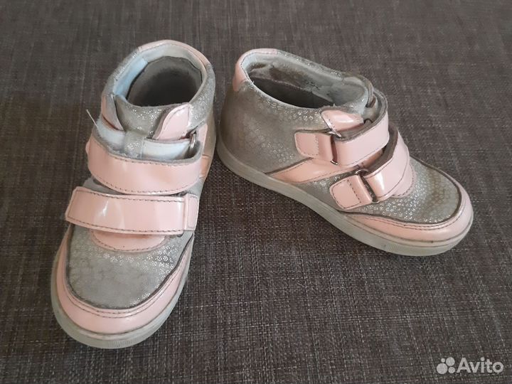 Ботинки для девочки