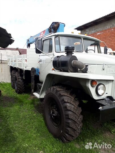 Урал 4320 с КМУ, 1995