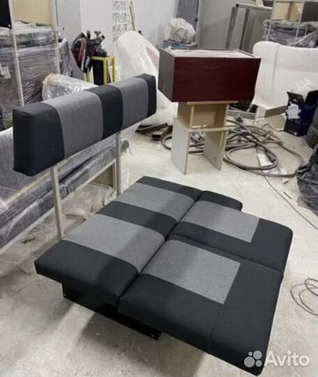 Диван спальник со столиком в Газель