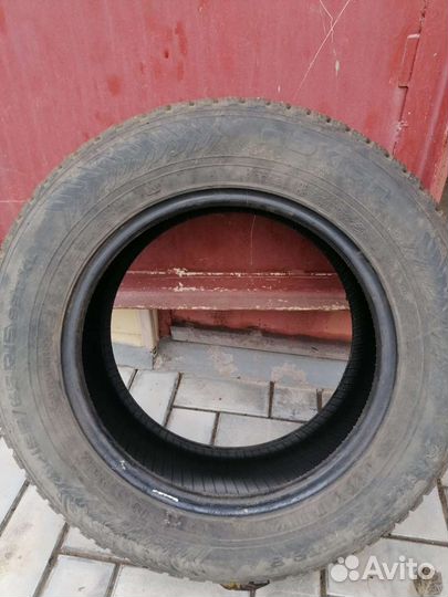 Nokian Tyres Hakkapeliitta 8 19.5/65 R15