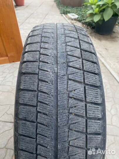 Bridgestone Blizzak Revo GZ 185/65 R15
