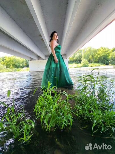 Вечернее платье