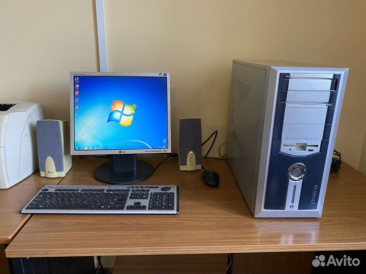 Компьютер для работы и учебы