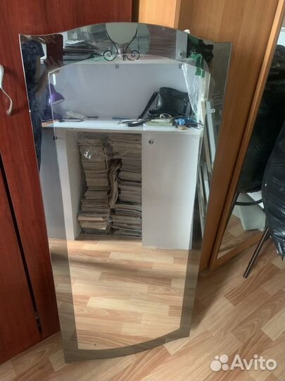 Зеркало настенное