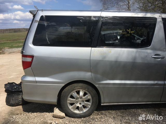 Задняя часть кузова Toyota Alphard V 3.0 v6