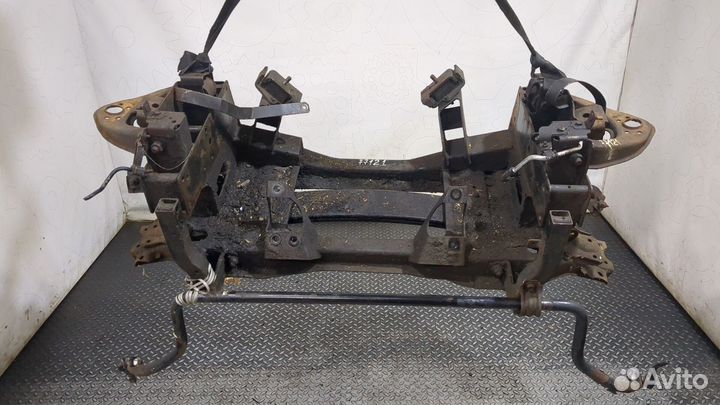 Балка подвески передняя Nissan Cabstar, 2008