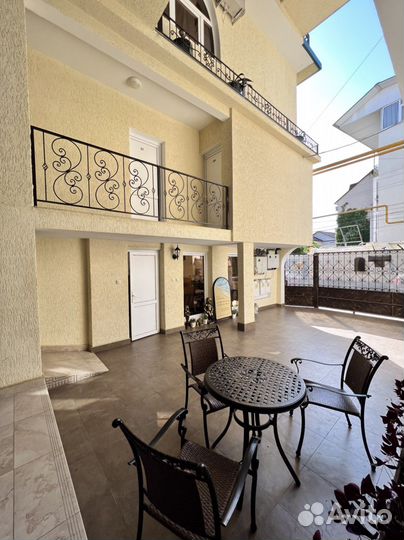 Администратор в отель с проживанием